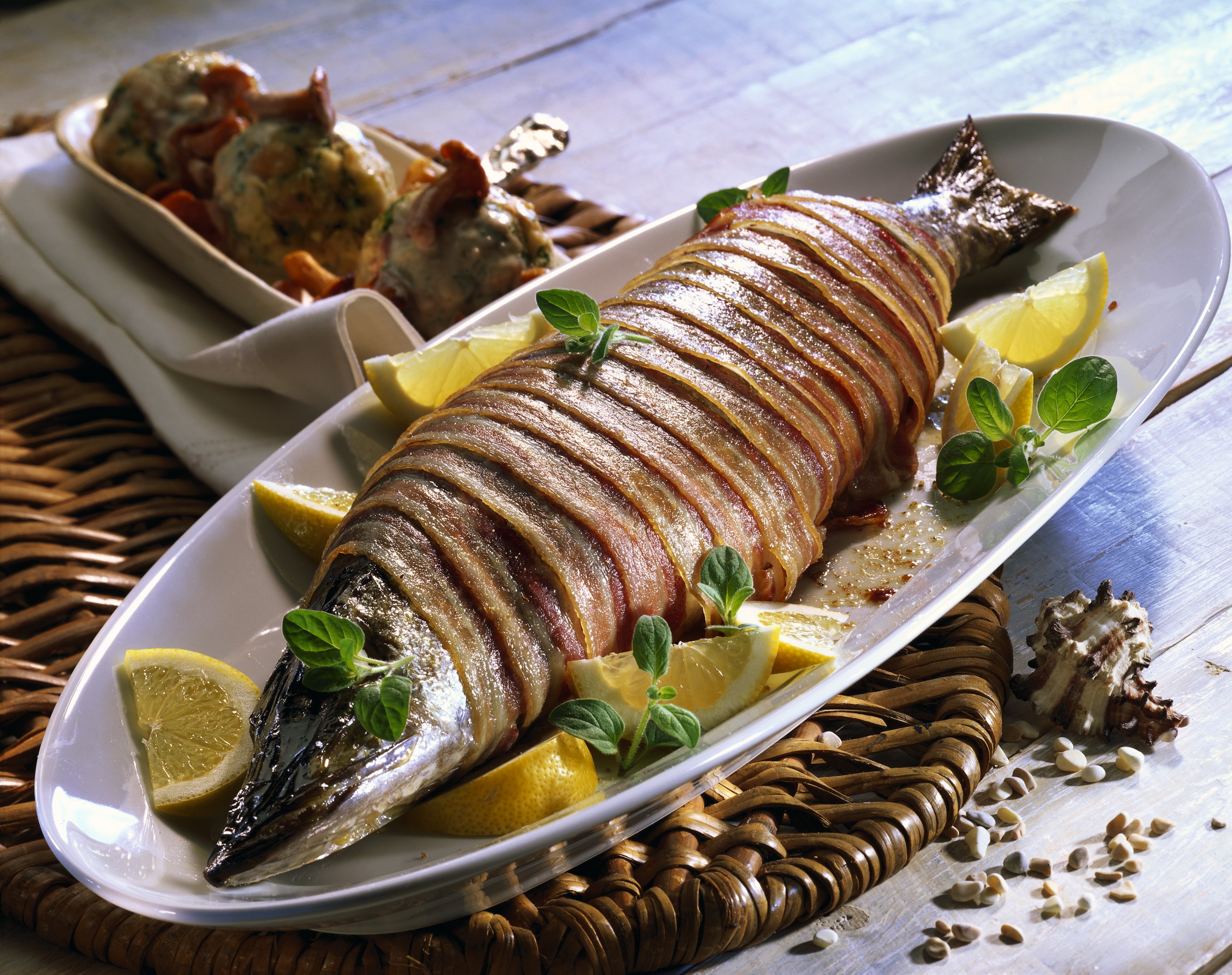 Жареная щука рецепт самый вкусный. Фаршированная — гефилте Фиш. Красивые блюда из рыбы. Необычные блюда из рыбы. Красиво приготовленная рыба.